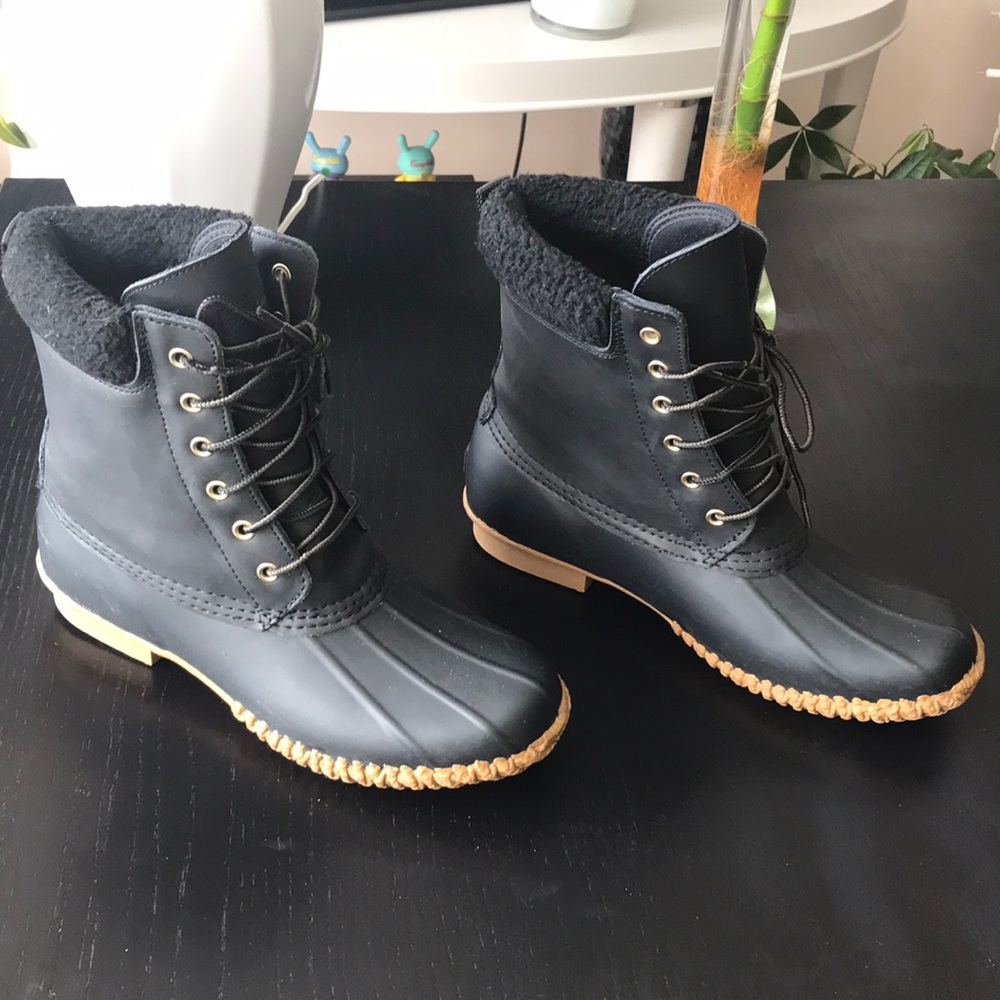 Skechers All Weather Black Boots